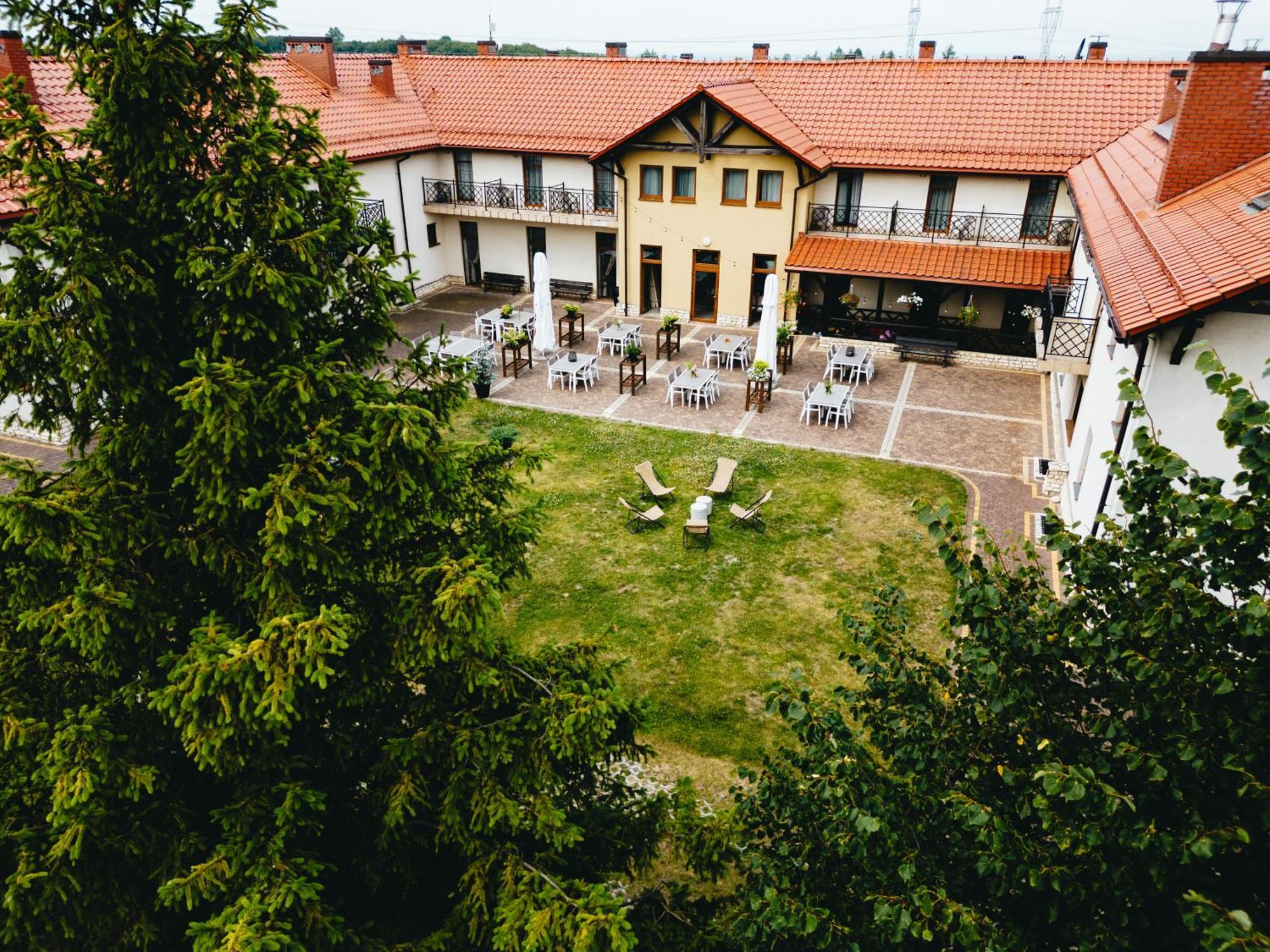 Hotel Pod Figura Ogrodzieniec Exterior foto